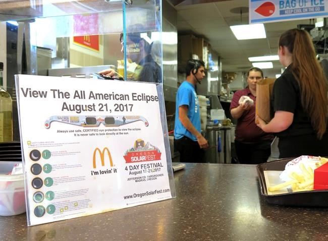 Eclipse chasers blaze trail to Oregon for view of a lifetime | iNFOnews.ca
