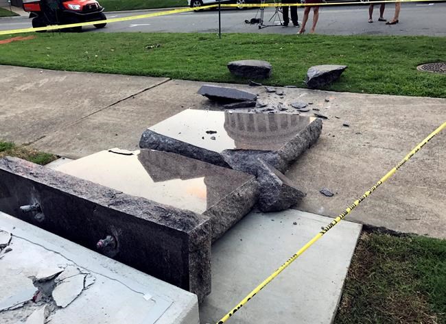 Arkansas panel clears way for new Ten Commandments marker | iNFOnews.ca