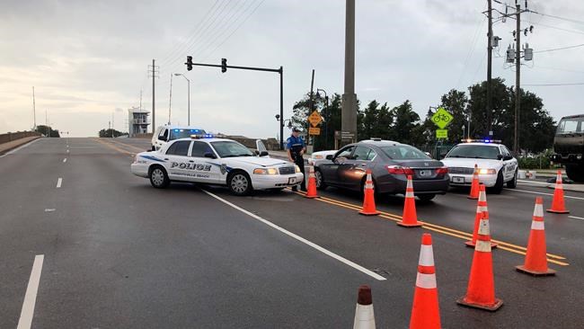 The Latest: High winds damage homes in South Carolina | iNFOnews.ca The Latest: High winds damage homes in South Carolina | iNFOnews.ca