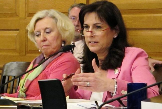 Kansas lawmakers consider less ambitious educational goals | iNFOnews.ca