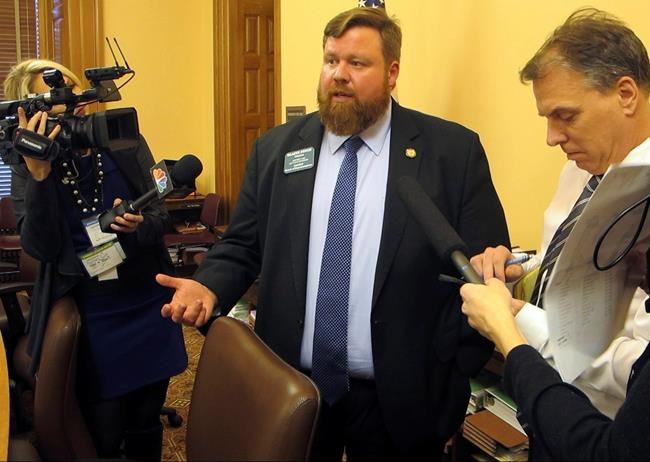 Kansas Senate's GOP leaders drop school funding ultimatum | iNFOnews.ca