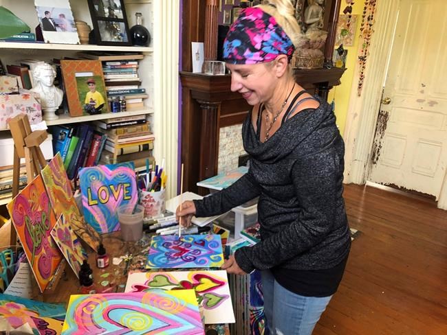 Bay Area artist spreads love, smiles through her 'heartwork' | iNFOnews.ca