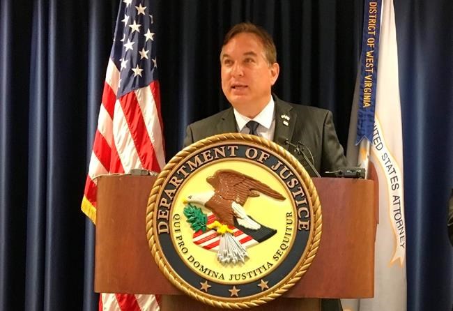 2nd West Virginia Supreme Court justice faces fraud charge | iNFOnews.ca CP802709328