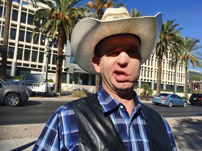 Oregon refuge standoff figure free on house arrest in Nevada | iNFOnews.ca CP898550857