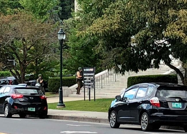 No gun or intruder found after Vermont Statehouse lockdown | iNFOnews.ca