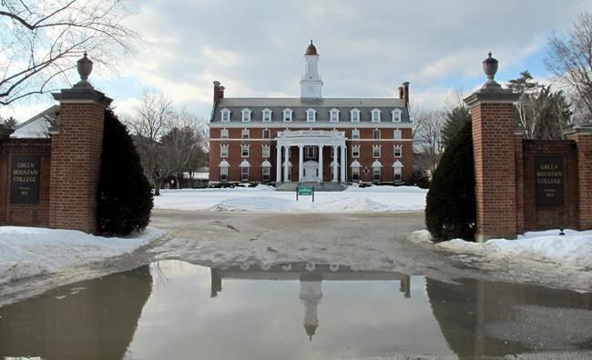 States look to boost oversight of struggling small colleges | iNFOnews.ca