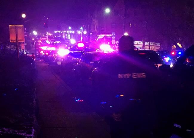 False alarm prompts massive police presence at NY hospital | iNFOnews.ca