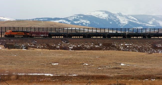 Major battle over oil terminal unfolds in Pacific Northwest | iNFOnews.ca