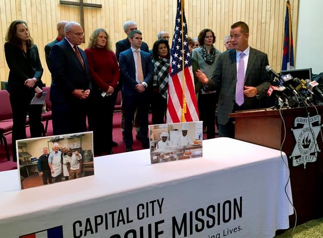 Politicians, NY sheriff back cook held by immigration agency | iNFOnews.ca