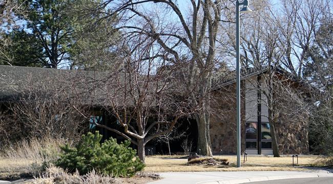 The Latest: Man found in Wyoming governor's home had knife | iNFOnews.ca