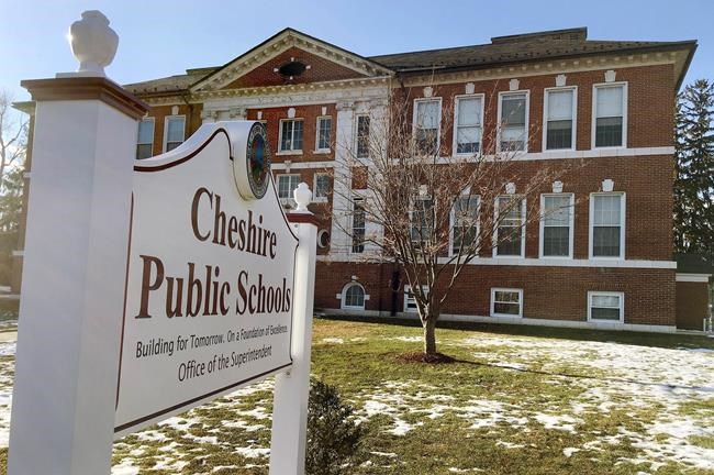 School ditches online learning program after parents revolt | iNFOnews.ca School ditches online learning program after parents revolt | iNFOnews.ca