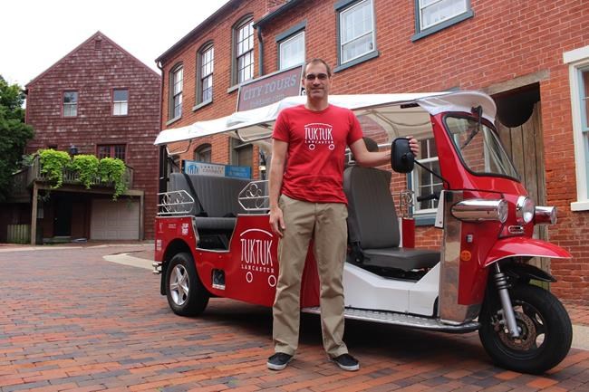 Tour operator in Amish country gets in tiff over his tuk-tuk | iNFOnews.ca CP2007680039