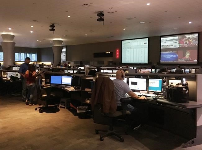 'Hell's breaking loose': A 911 centre under siege by Harvey | iNFOnews.ca 'Hell's breaking loose': A 911 centre under siege by Harvey | iNFOnews.ca