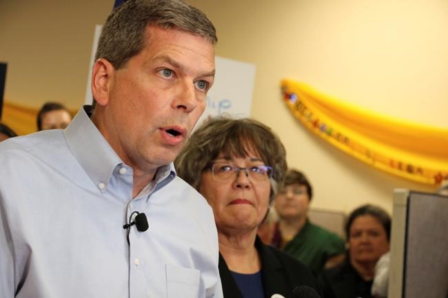 Begich stays in governor's race amid pressure to quit | iNFOnews.ca