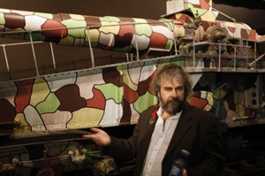 Film director Peter Jackson unveils World War I museum exhibition in New Zealand | iNFOnews.ca CP32733536