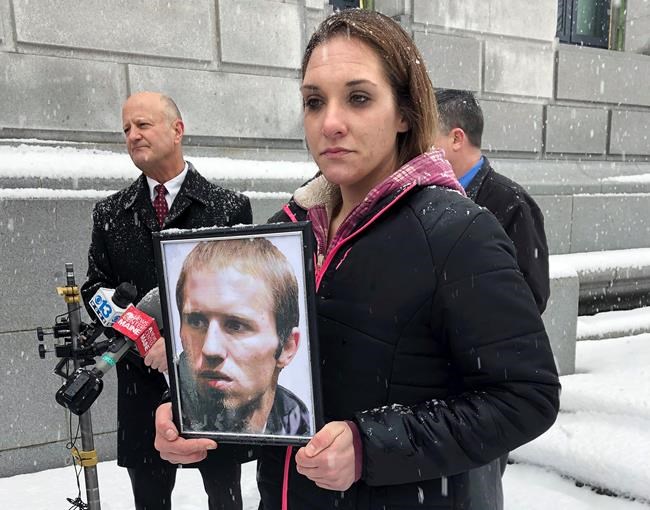 Mother sues in case of missing toddler Ayla Reynolds | iNFOnews.ca