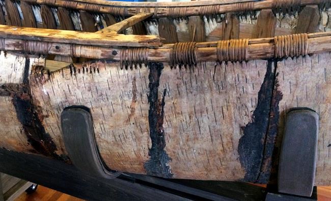 1 of oldest Native American birch-bark canoes now on display | iNFOnews.ca