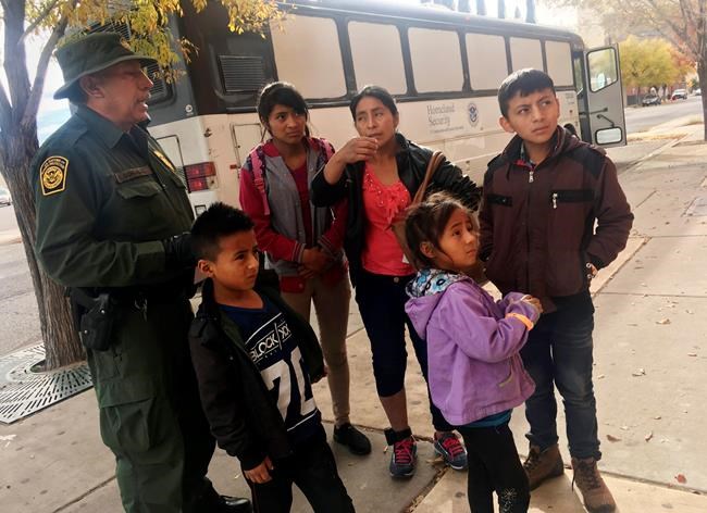 Supplies low for shelters helping migrants as holidays near | iNFOnews.ca Supplies low for shelters helping migrants as holidays near | iNFOnews.ca