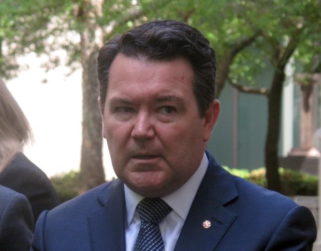 Australia senator starts gay marriage debate day after poll | iNFOnews.ca