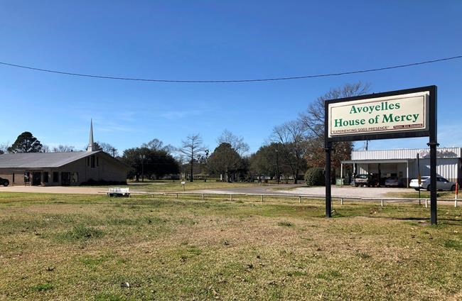 Louisiana town reels from loss of 5 children in fiery crash | iNFOnews.ca Louisiana town reels from loss of 5 children in fiery crash | iNFOnews.ca