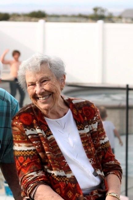 Son says mother, 89, missing after California homes burn | iNFOnews.ca