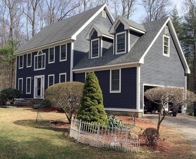 Town coffers crumble along with a region's home foundations | iNFOnews.ca