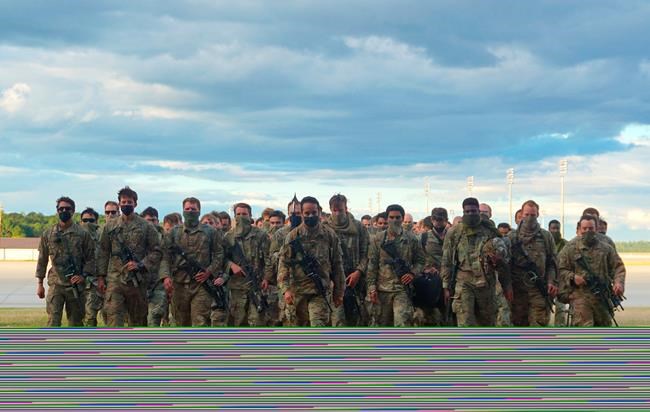 Army: Esper reverses plan to send active-duty troops home | iNFOnews.ca CP156353308