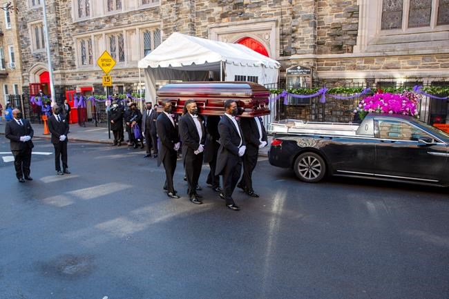 Tyler Perry, Clintons attend memorial for actor Cicely Tyson | iNFOnews.ca