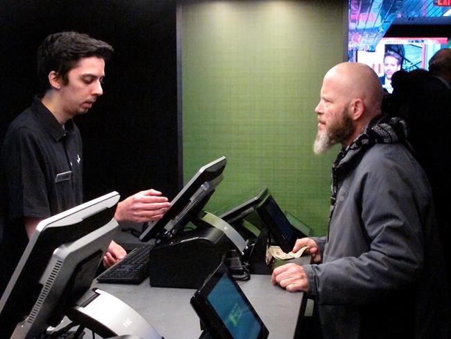 States eye sports betting, wrestle with regulatory details | iNFOnews.ca