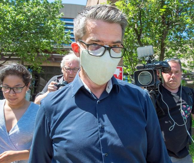 Former PQ leader Boisclair reports to police after sex assault warrant issued | iNFOnews.ca CP1921061286