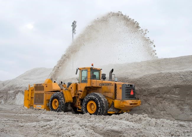 Snow politics: how Montreal is dealing with winter's massive snowfall | iNFOnews.ca Snow politics: how Montreal is dealing with winter's massive snowfall | iNFOnews.ca