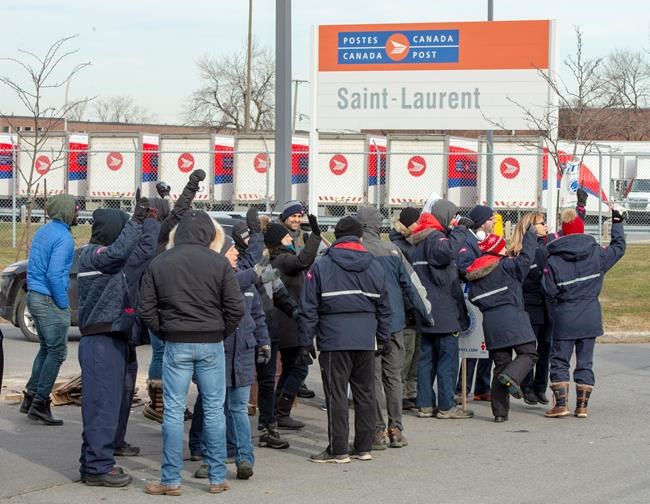 Canada Post must deal with 'injury crisis' to end walkouts, says union | iNFOnews.ca CP2032783468