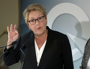 Parti Quebecois Leader Pauline Marois plays down job losses in Quebec | iNFOnews.ca CP27497394