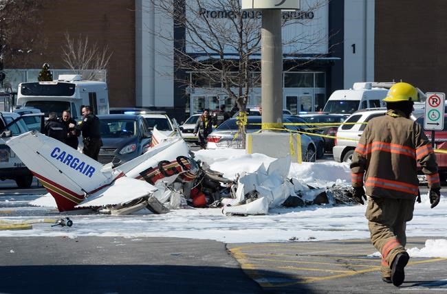 One dead and another seriously injured as planes collide near Montreal | iNFOnews.ca
