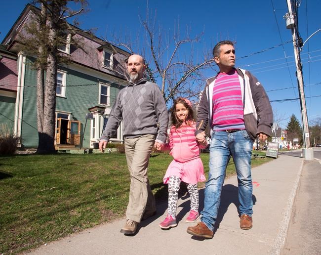 Residents in small Quebec town sponsoring Syrian refugee family | iNFOnews.ca