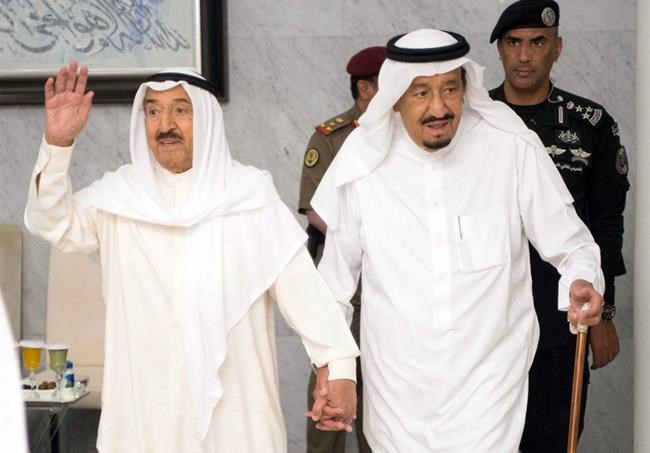 Kuwait's emir meets with Qatari leader amid diplomatic rift | iNFOnews.ca