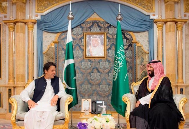 Pakistan's new PM, Imran Khan, visits Saudi Arabia, UAE | iNFOnews.ca Pakistan's new PM, Imran Khan, visits Saudi Arabia, UAE | iNFOnews.ca