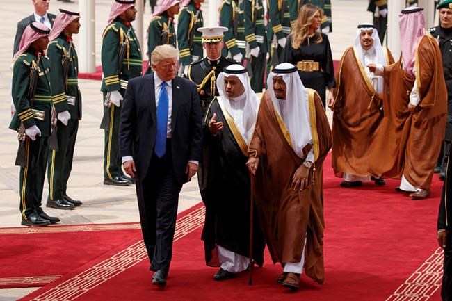 The Latest: Melania Trump without headscarf draws attention | iNFOnews.ca