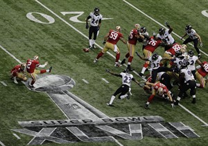 Ravens lead 49ers 7-3 thru 1st qtr of Super Bowl after Flacco's TD pass to Boldin, Akers' FG | iNFOnews.ca CP21870394