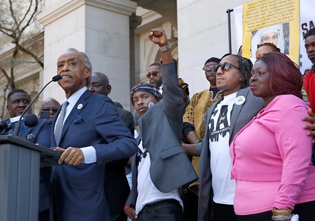 Sharpton, family seek change a year after Stephon Clark died | iNFOnews.ca