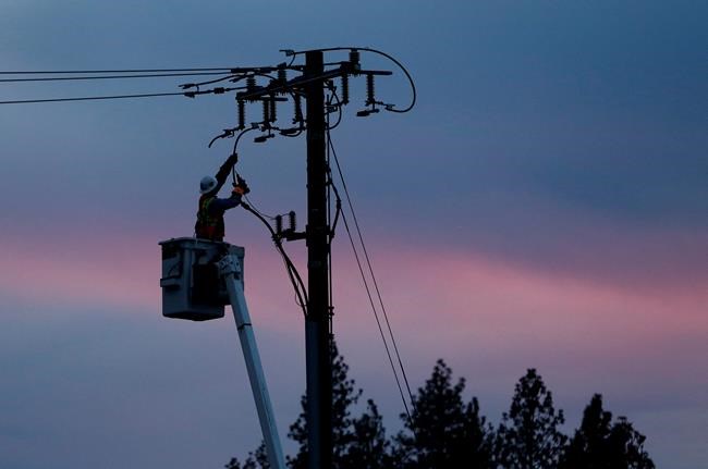 California eyes risk pool as it struggles with costly fires | iNFOnews.ca