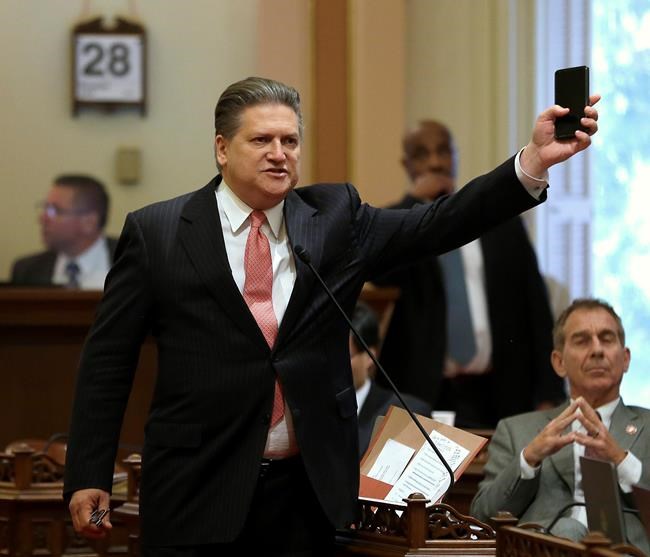 Sweeping data privacy bill approved in California | iNFOnews.ca Sweeping data privacy bill approved in California | iNFOnews.ca