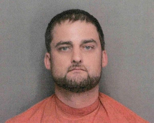 Father charged after 7-month-old dies in hot vehicle | iNFOnews.ca