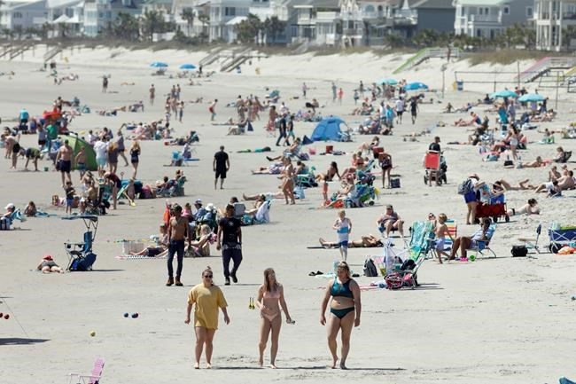 Virus rebels from France to Florida flout lockdown practices | iNFOnews.ca CP98371924