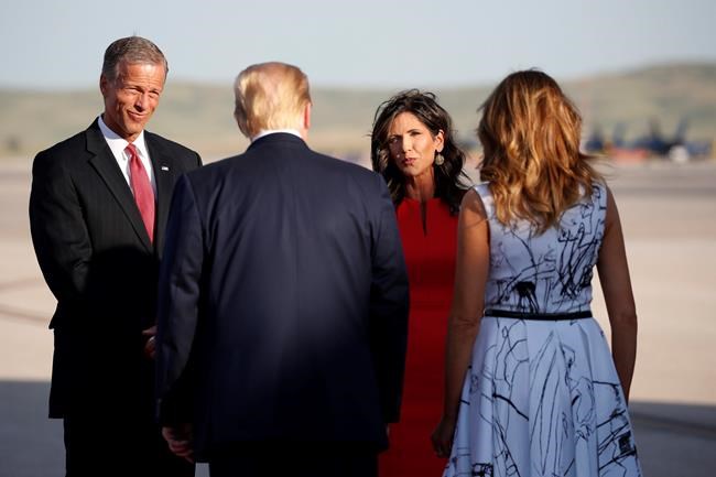 South Dakota's Noem to build security fence around residence | iNFOnews.ca CP1107792050