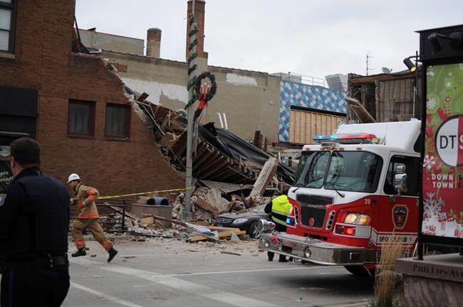Woman talked on phone with rescuers after building collapsed | iNFOnews.ca