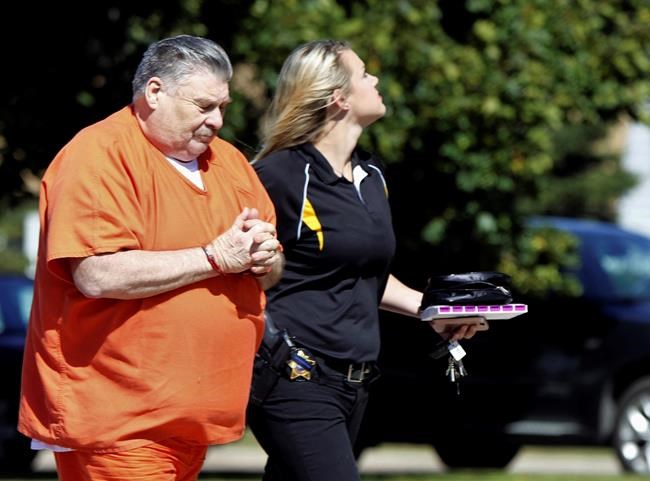 Ex-SD police chief gets life term in fiancee's 2009 killing | iNFOnews.ca