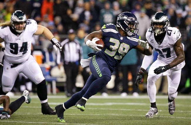 Masterful Russell Wilson leads Seahawks past Eagles 24-10 | iNFOnews.ca