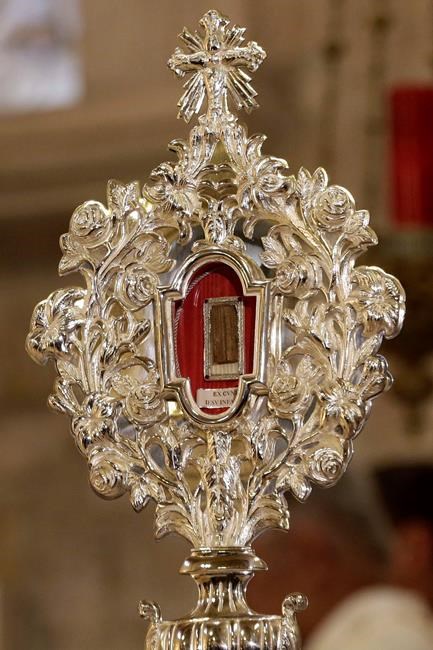 Vatican returns relic from Jesus’ manger to Holy Land | iNFOnews.ca