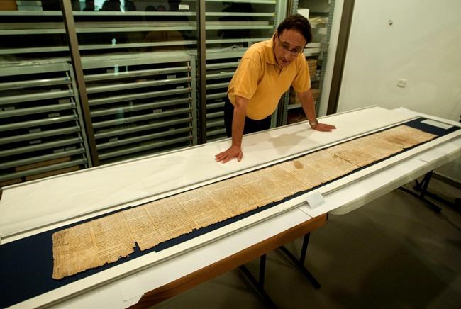 Israel to launch expedition to find more Dead Sea Scrolls | iNFOnews.ca